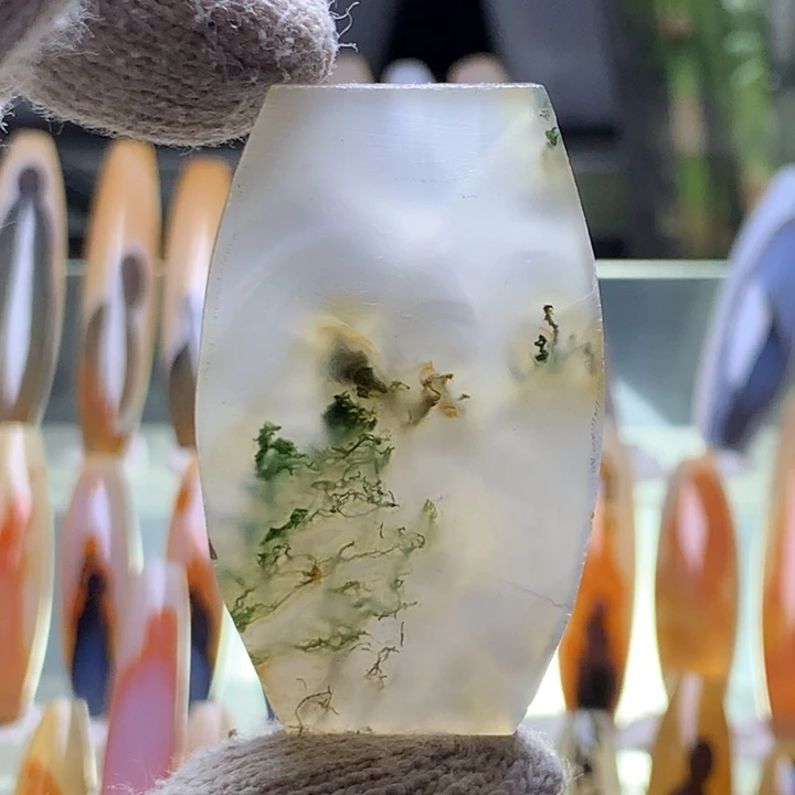 未镶嵌颈饰玛瑙/玉髓171