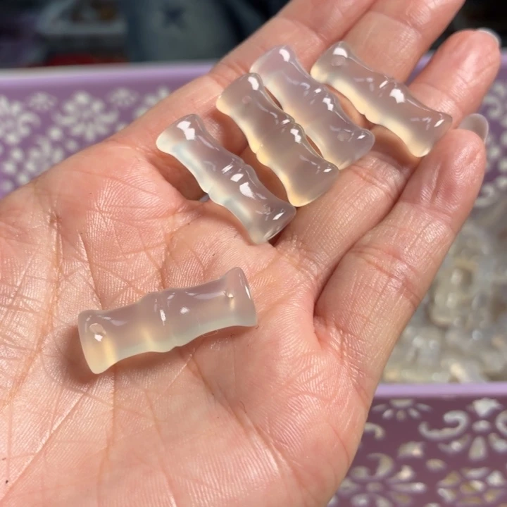 玛瑙/玉髓未镶嵌吊坠(不含链)