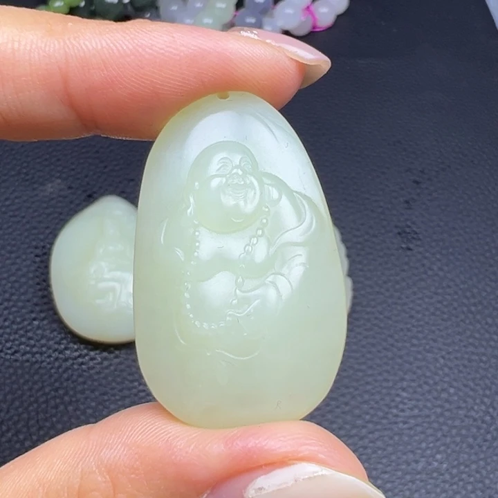 和田玉未镶嵌珠宝奇石7**8