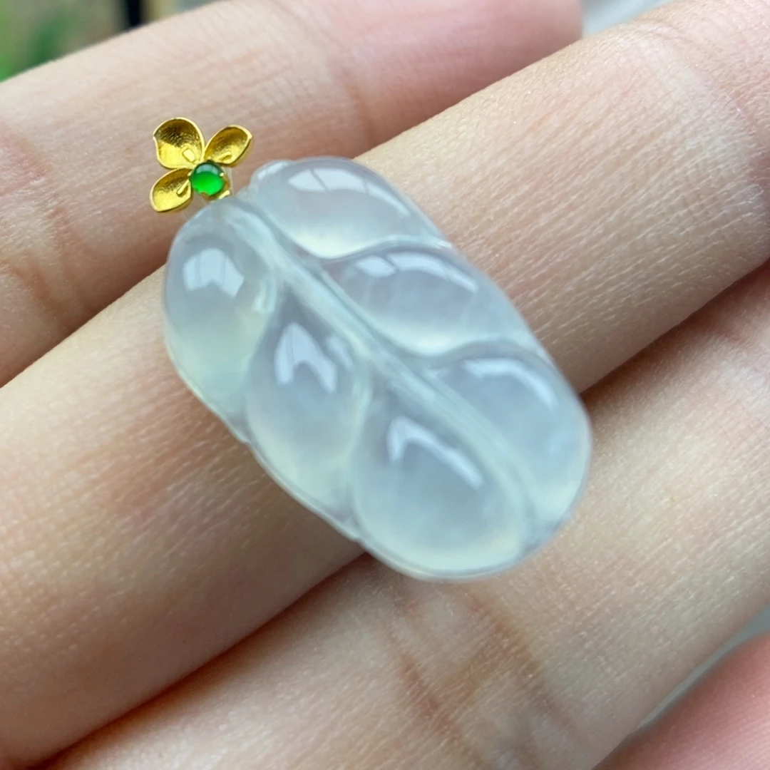 翡翠18K金镶嵌颈饰吊坠4