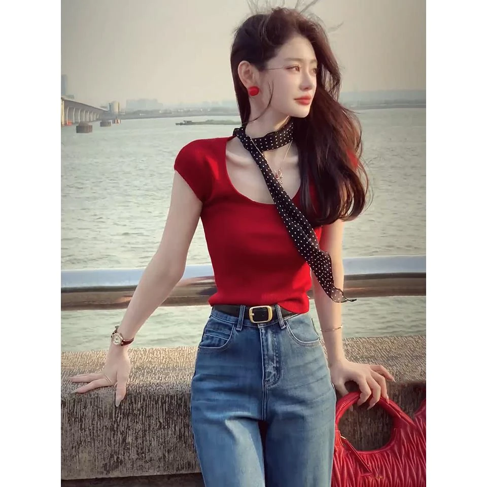 夏季法式复古红色u领针织短袖T恤女纯欲风性感修身显瘦短款上衣薄
