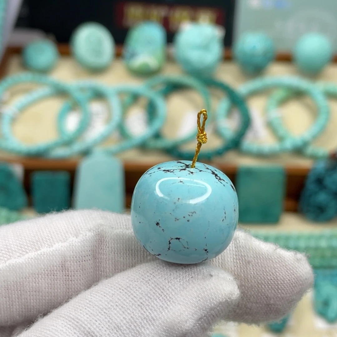 绿松石未镶嵌挂件