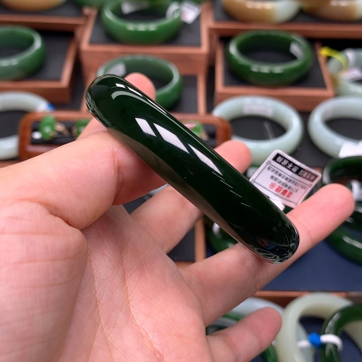 和田玉（碧玉）手镯59圈口未镶嵌金*