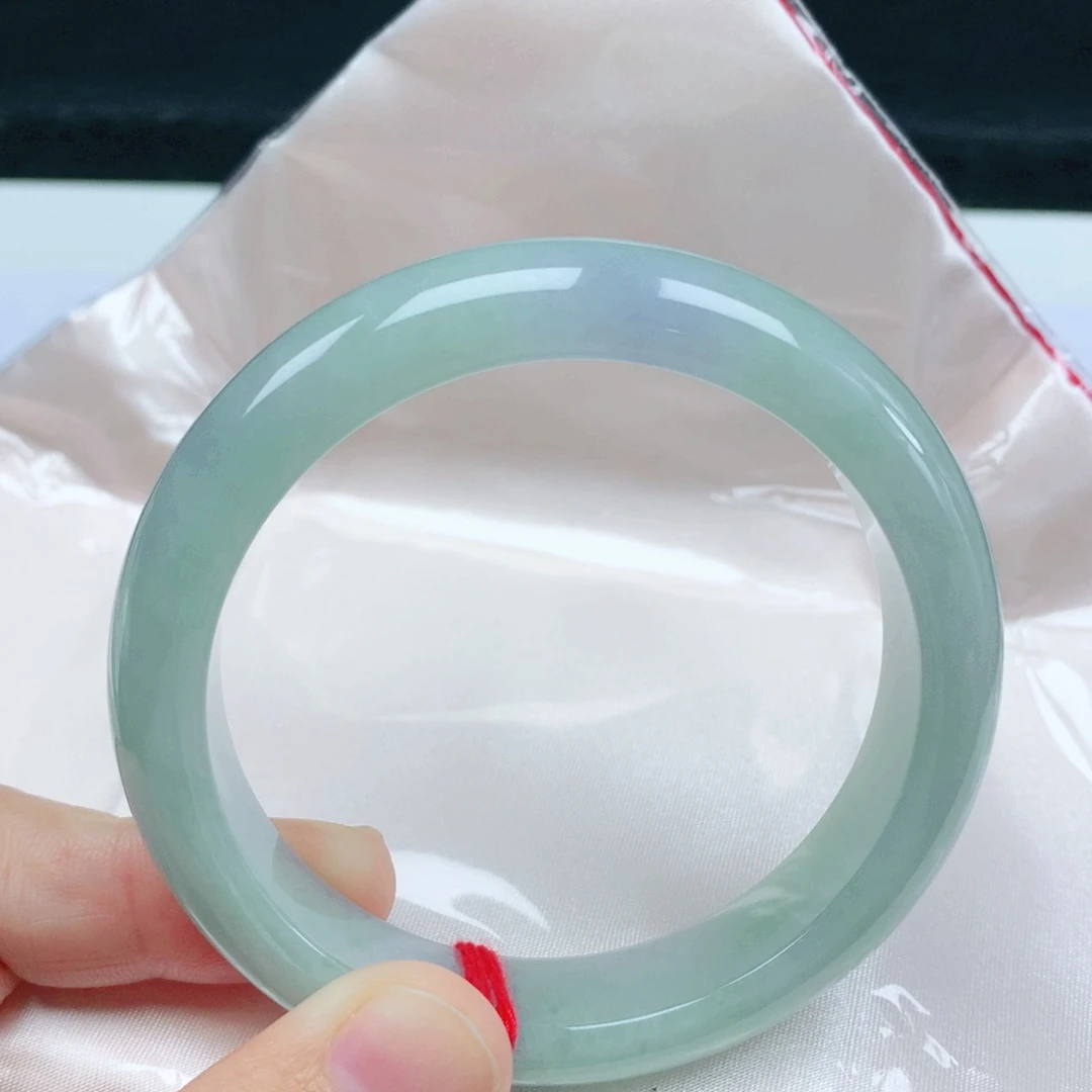 翡翠手镯未镶嵌56