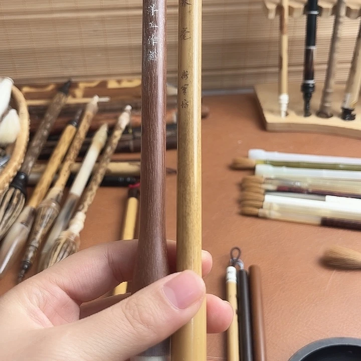 邀月，老笔匠。