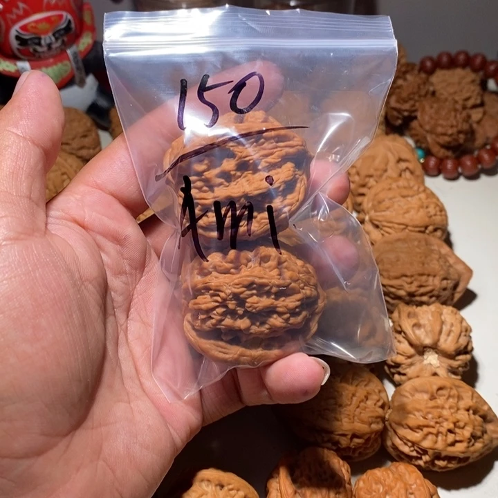 A*i文玩核桃麦虎核桃