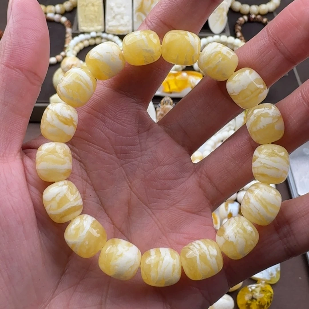 未镶嵌琥珀裸石蜜蜡