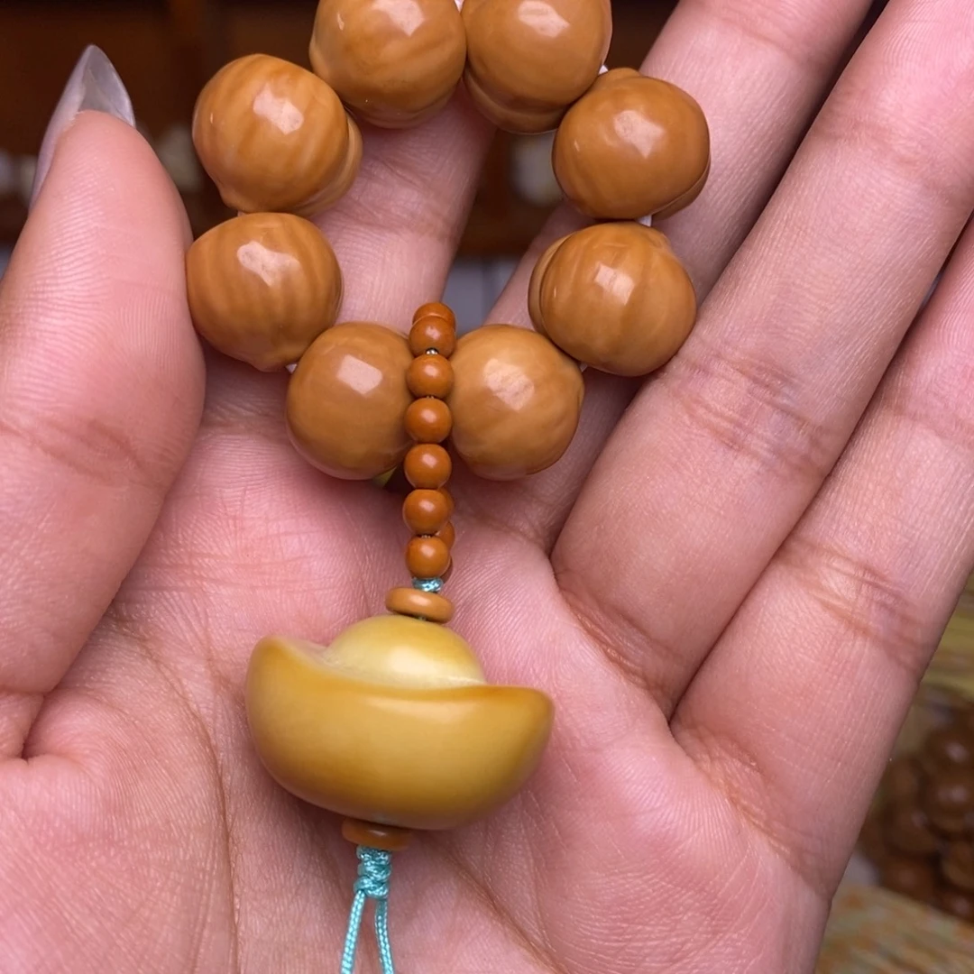 吊坠猴头核桃玻璃底肌理屁桃➕大富甲手捻