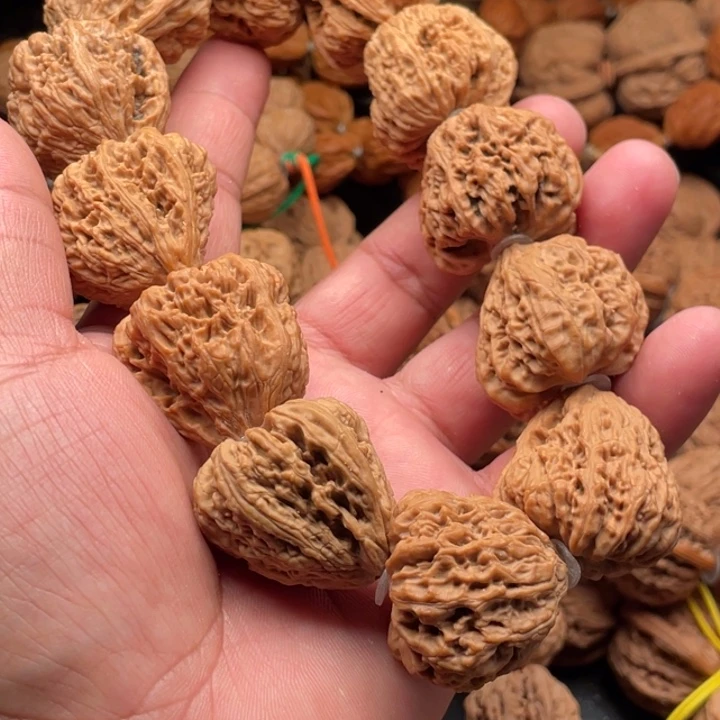 文玩核桃吊坠喵*生10南疆石