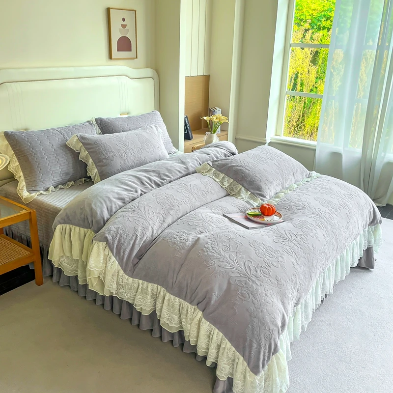 2025【正品】牛奶绒雕花法式浪漫加厚床盖款四件套