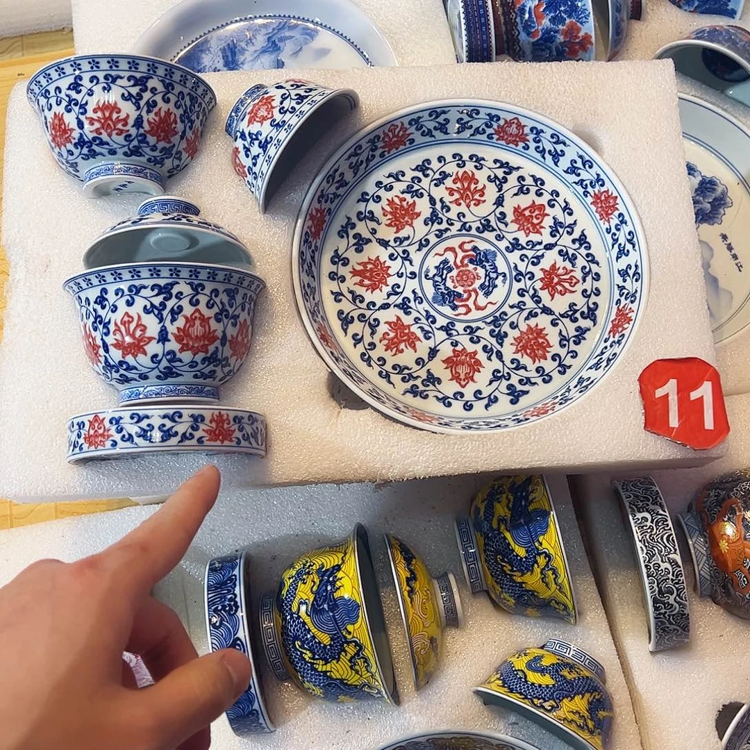 徐***甯釉里红缠枝莲五件套