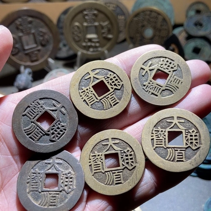 逍***童铜现代工艺品仿制品