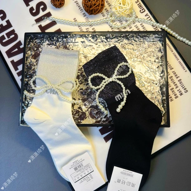 蝴蝶结珍珠丝绵轻奢重工饰品袜四季百搭高级性感棉袜欧货ins网红