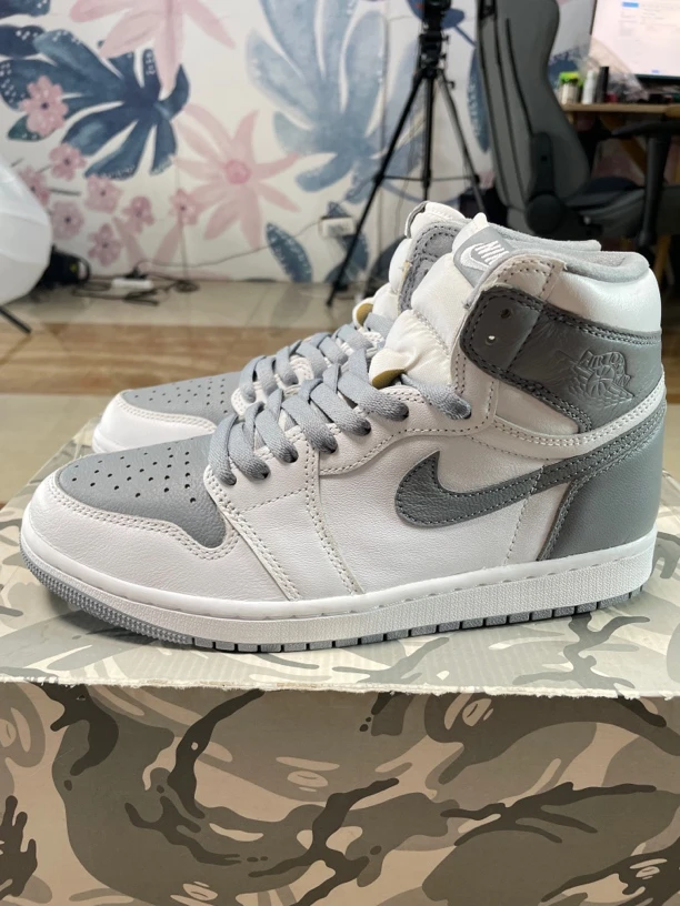95新 maje 满星 41码260/Air Jordan 1 反光 复古篮球鞋 休闲鞋