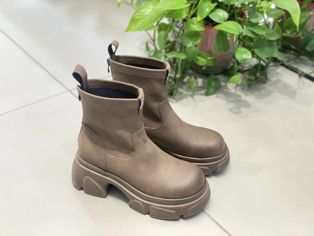 ZSWD2025冬季新款厚底增高烟筒靴洋气时尚百搭80-30051