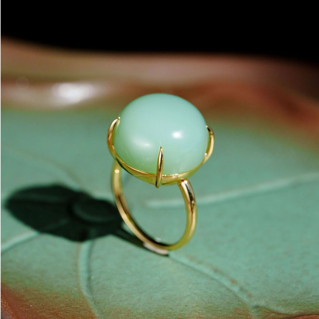 【典藏粉青】粉青和田玉圆形蛋面爪镶戒指（18）D5019