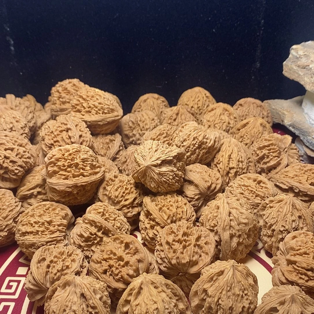 盛***意文玩核桃吊坠精品文玩核桃