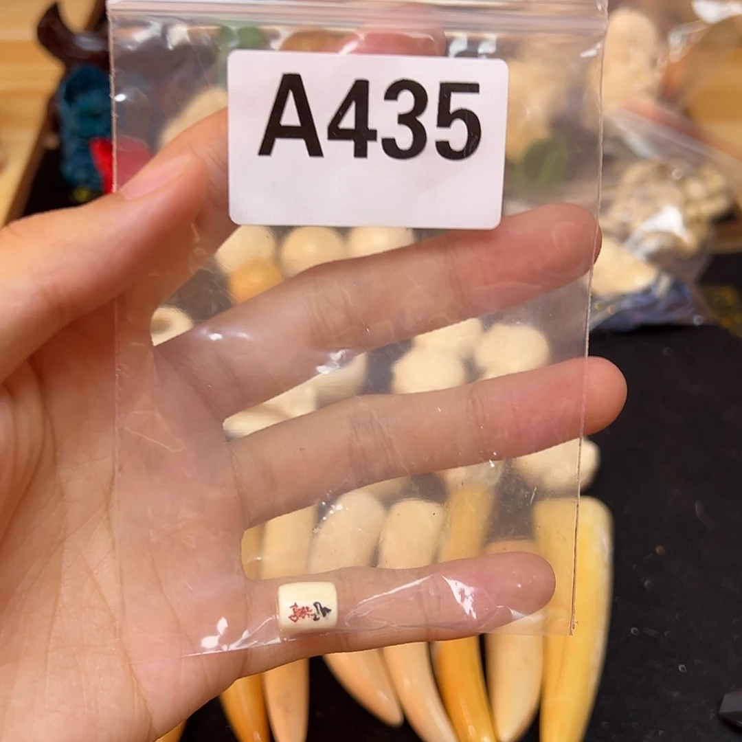 天然猛犸牙雕刻品