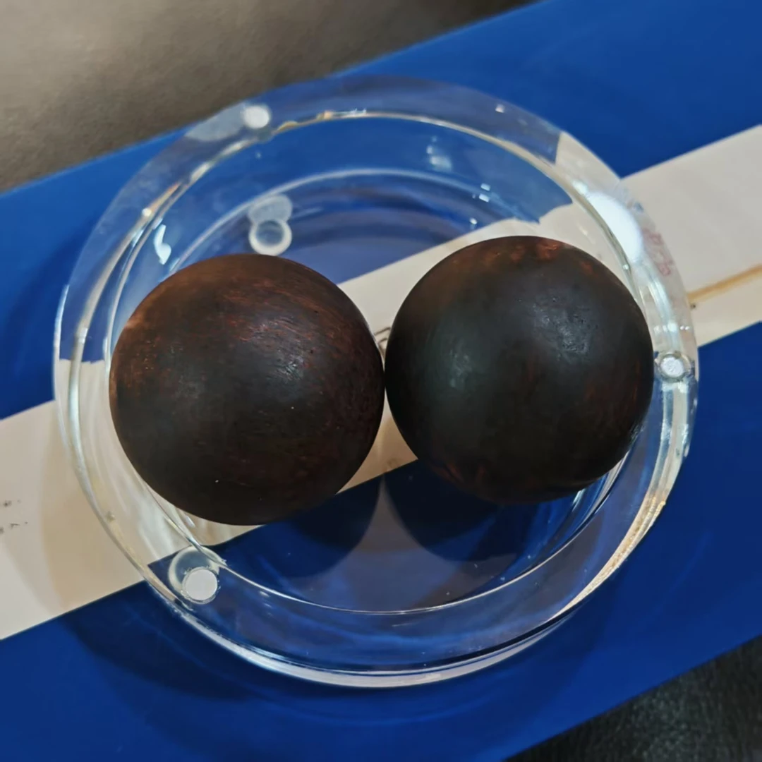 世间臻宝-降真香4cm手球/多样性发/两个装/P6368