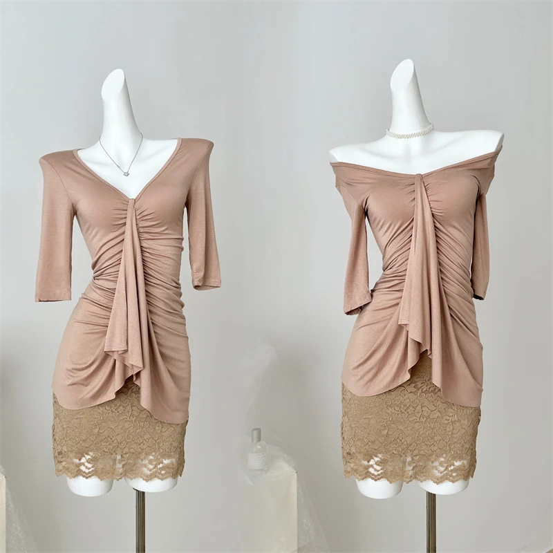 设计感v领纯欲气质褶皱中袖T恤女+性感蕾丝包臀半身裙套装女