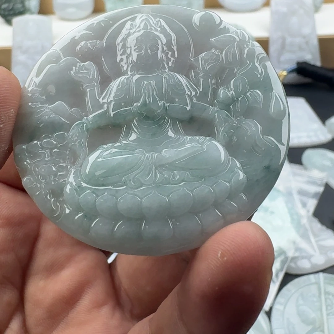 喜***友翡翠未镶嵌颈饰天然缅甸A货翡翠