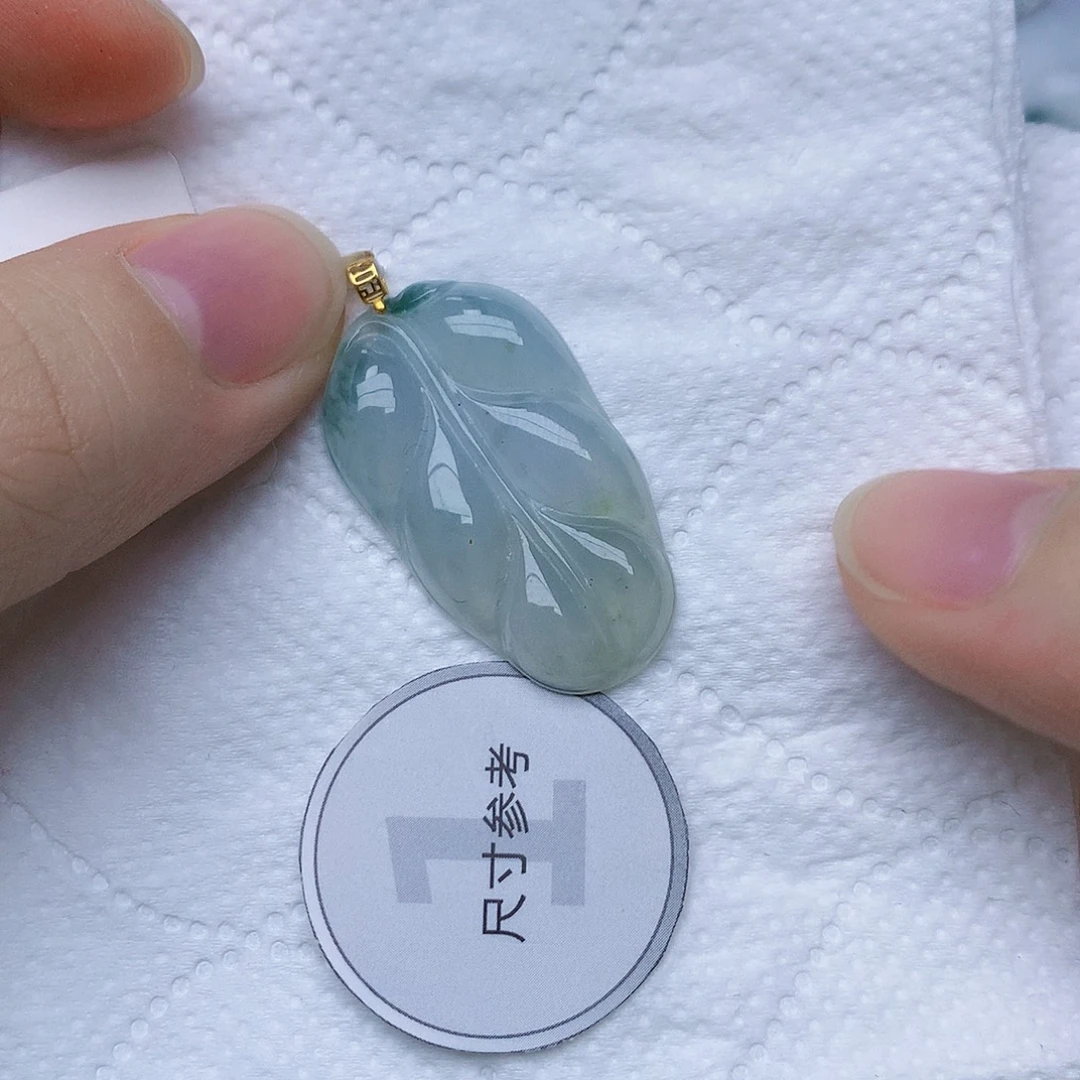 翡翠18K金镶嵌颈饰天然A货翡翠