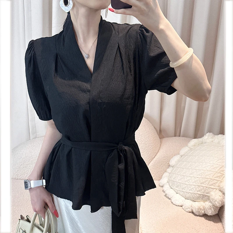 法式不规则V领短袖衬衣女夏季新款修身显瘦高级感绑带衬衫女上衣