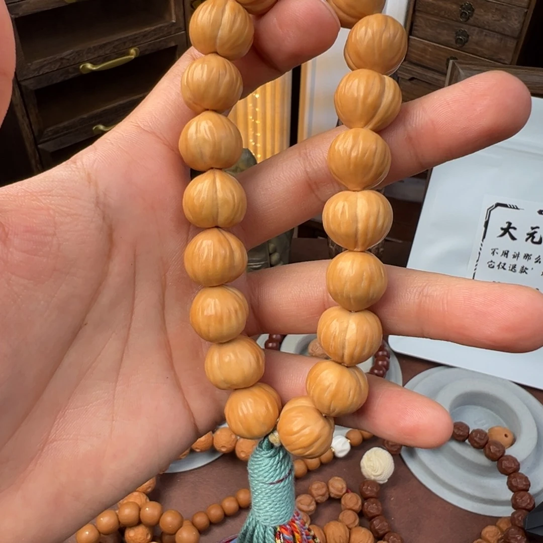 白****手串/手链核桃屁桃手持