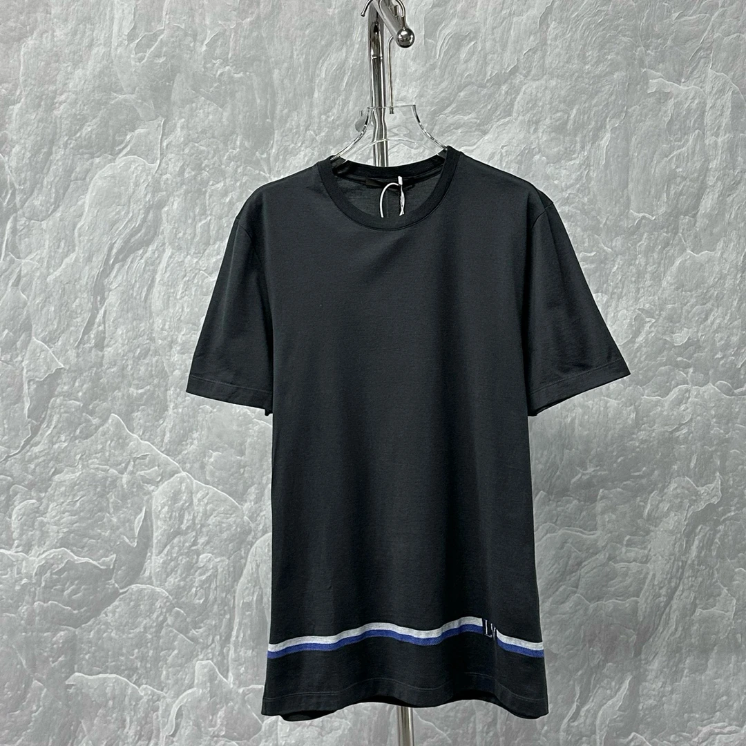 未使用 LouisVuitton/路易威登 下摆条纹logo短袖 M码 J01098