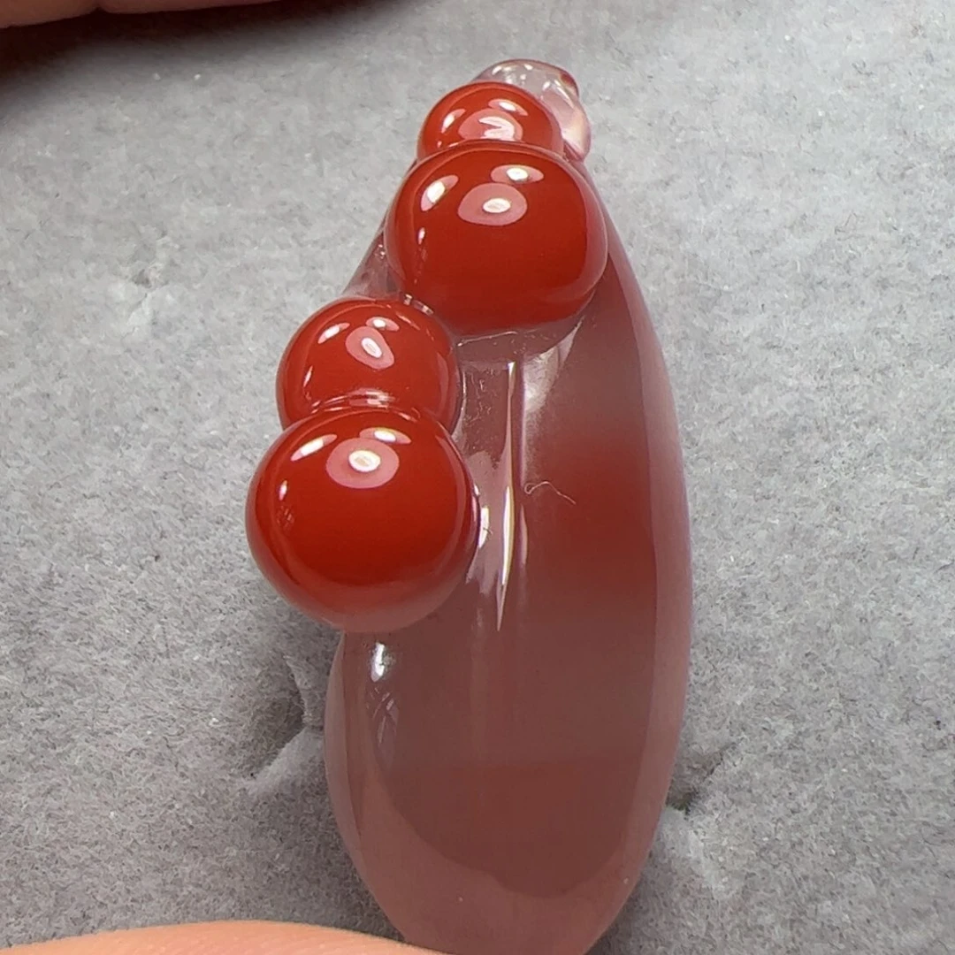 未镶嵌吊坠南红玛瑙