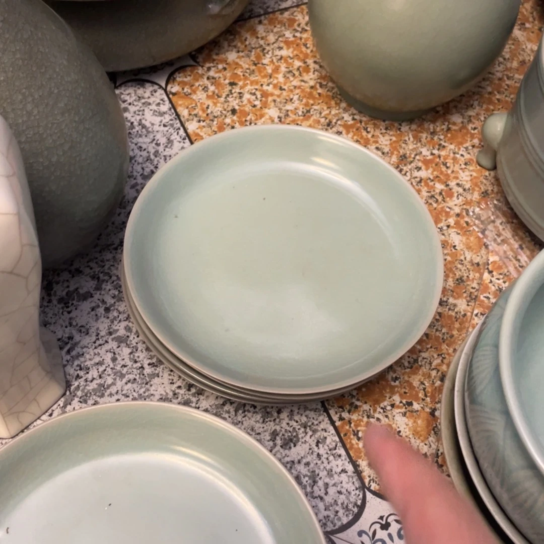 赏品汝盘子一个上
