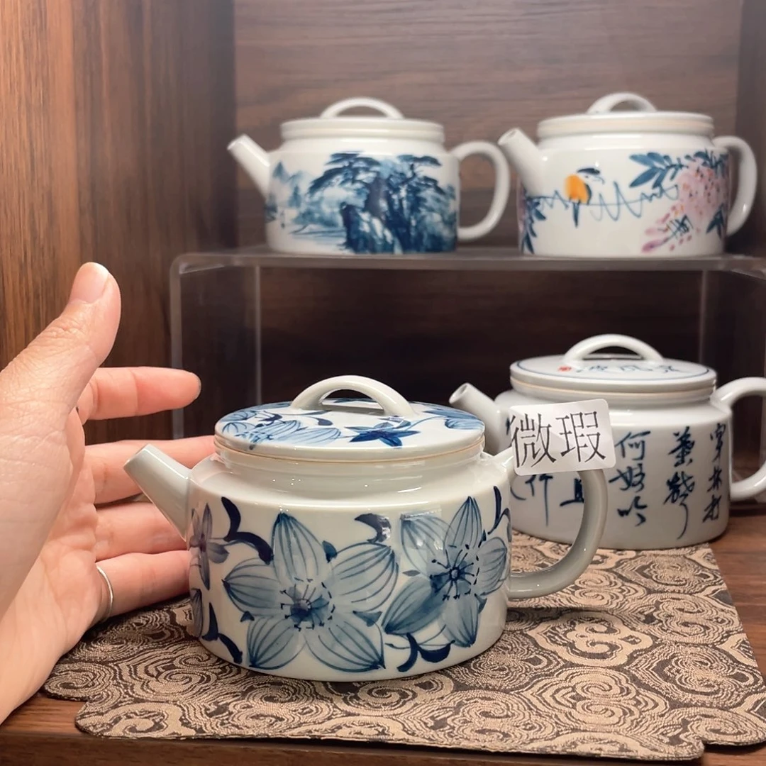 釉下彩纯手绘有瑕