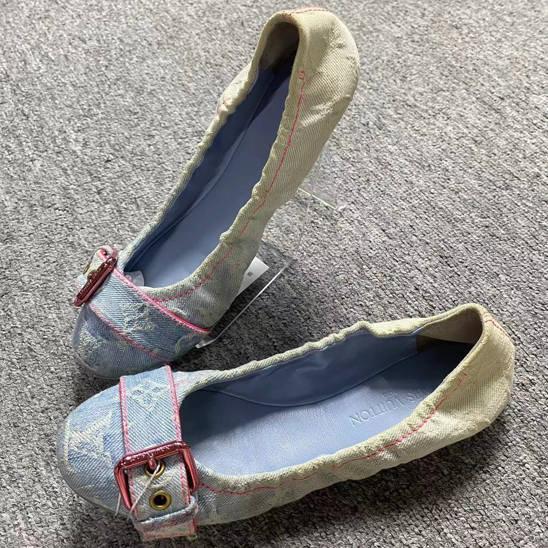 95新 LouisVuitton/路易威登 无配件/牛仔老花蛋卷鞋35.5码xxs338