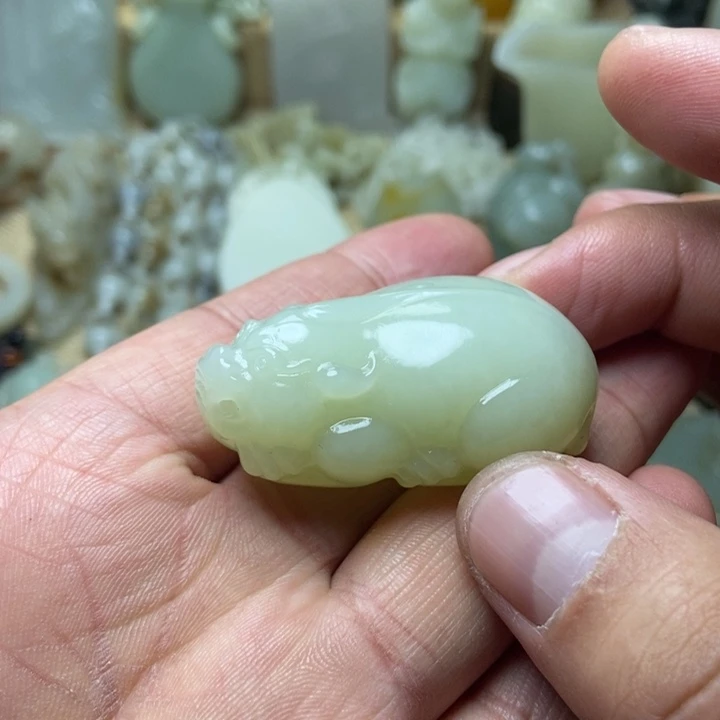 和田玉未镶嵌挂件