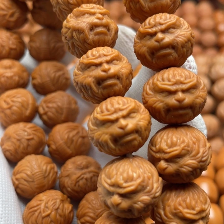 猴头核桃吊坠不***F斗战胜佛