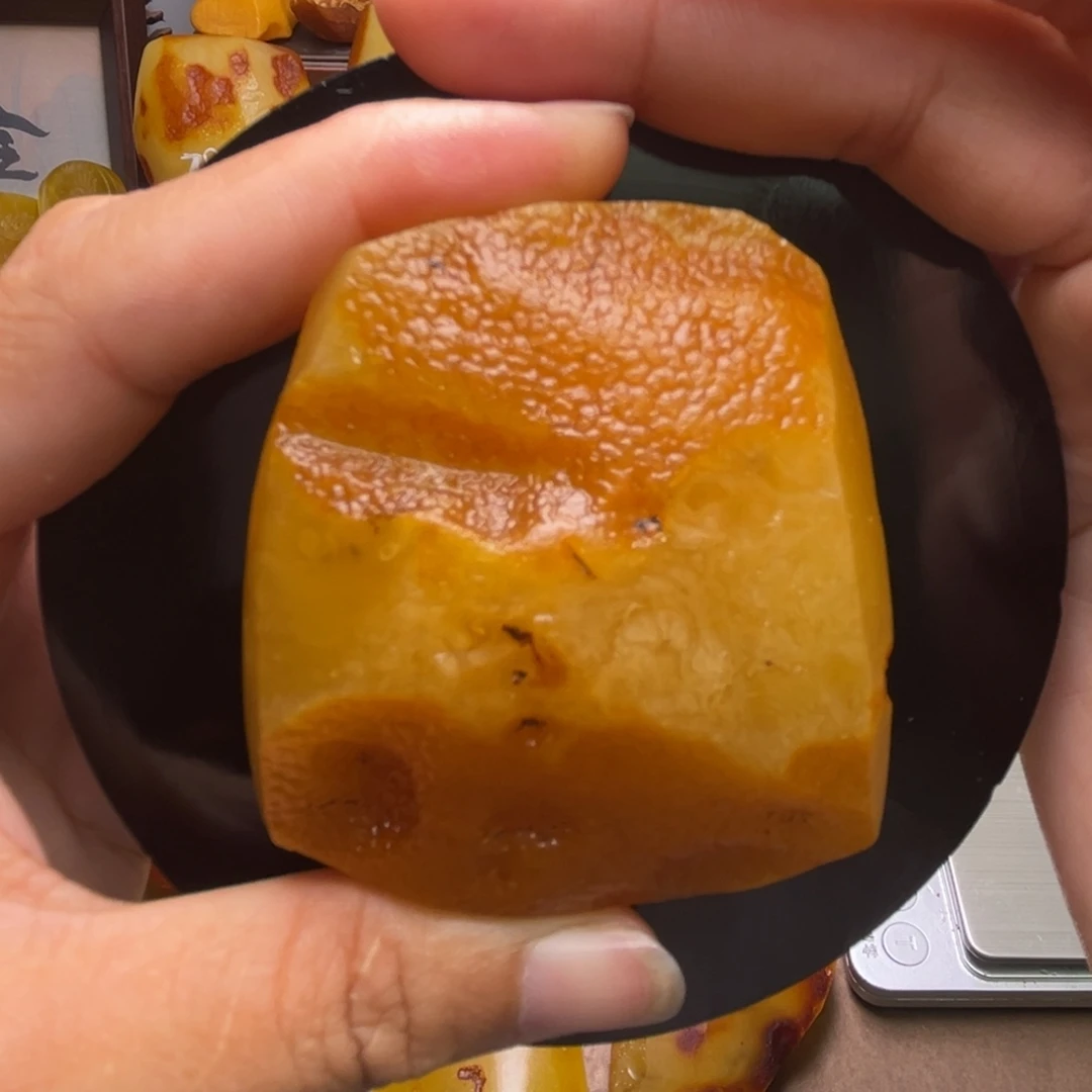 山***人定制琥珀未镶嵌琥珀蜜蜡原石定制有瑕