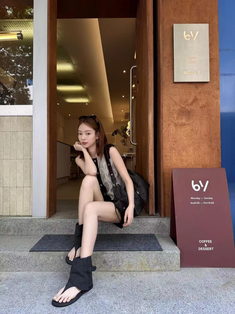 韩系穿搭一整套女夏季新款前后两穿无袖背心上衣高腰阔腿短裤子