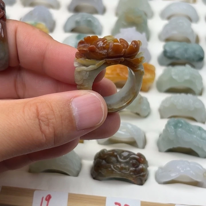 翡翠未镶嵌戒指港码20