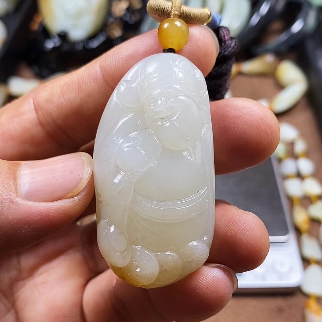 未镶嵌和田玉把件