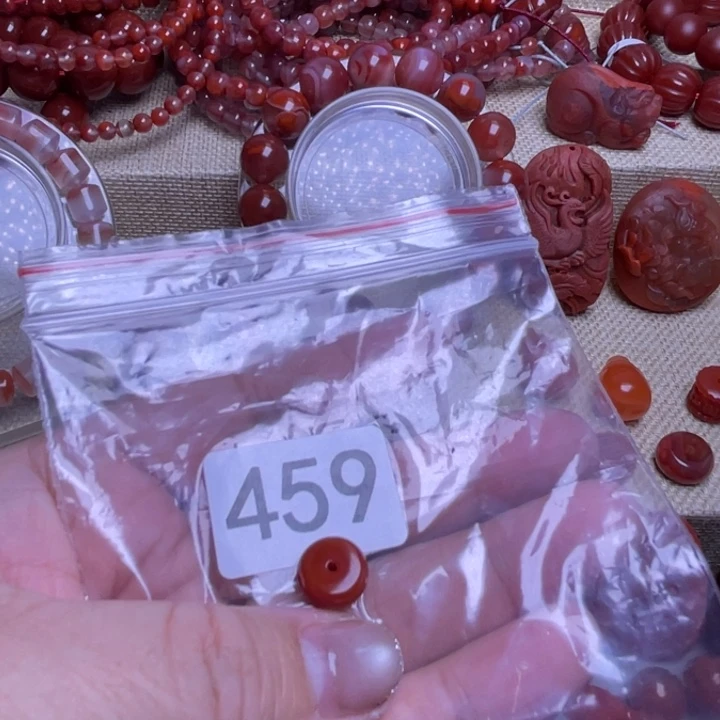 风***路南红玛瑙未镶嵌手链