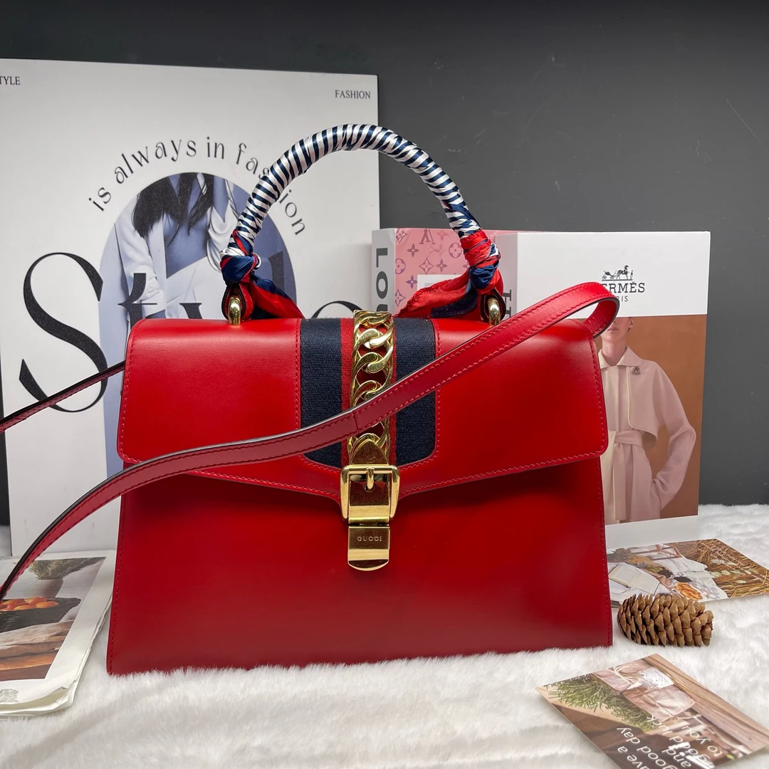 99新 GUCCI/古驰  sylvie塞尔维亚大号 红色 手提斜挎包 81690