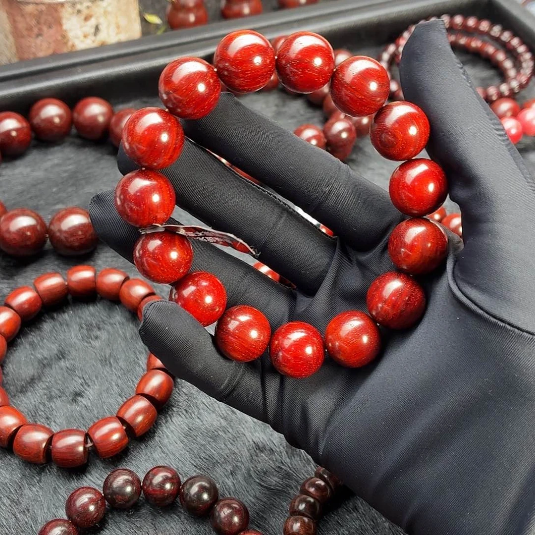 王***场手串/手链小叶紫檀原汁原味鳞底金星鸡血