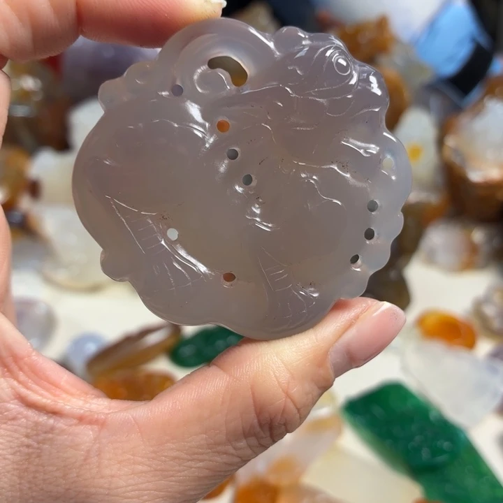 玛瑙/玉髓未镶嵌吊坠(不含链)