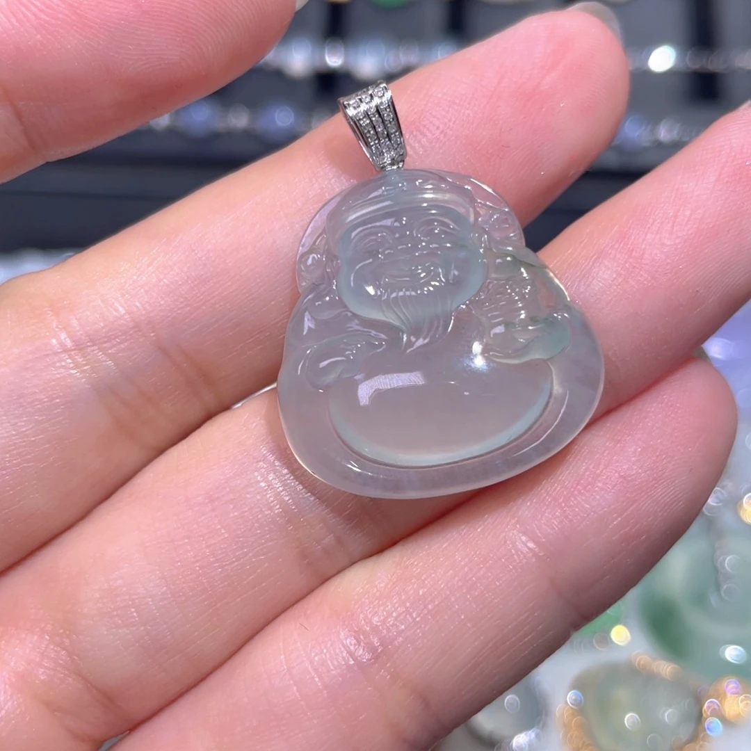 颈饰18K金镶嵌翡翠翡翠