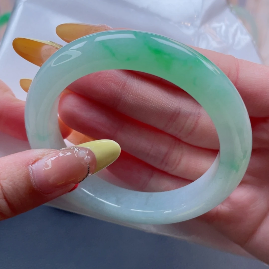 未镶嵌手镯翡翠52.7果绿飘金丝绿 泥鳅背 精致秀气 10号