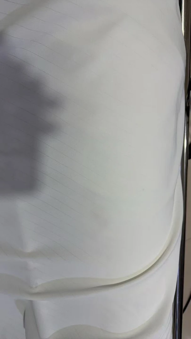 白色梭织TR哥递面料链接