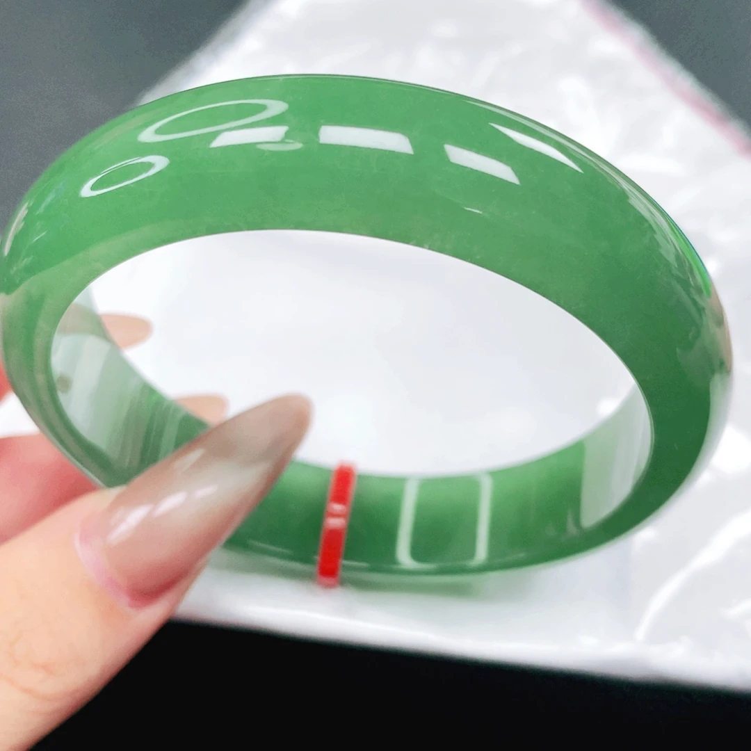 翡翠未镶嵌手镯58