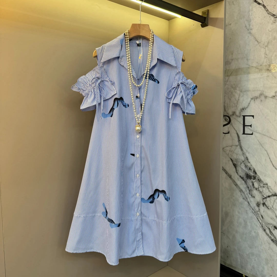 2025欧货条纹翻领印花露肩木耳抽褶袖子减龄时尚大码衬衫裙2518