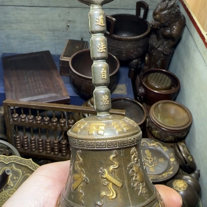 铜器把玩摆件链接