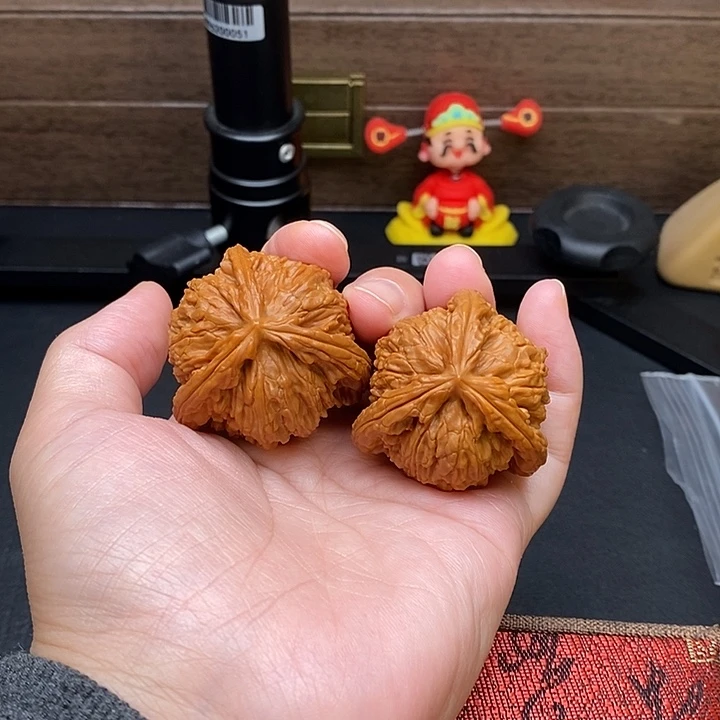 大***儿把件文玩核桃白奔